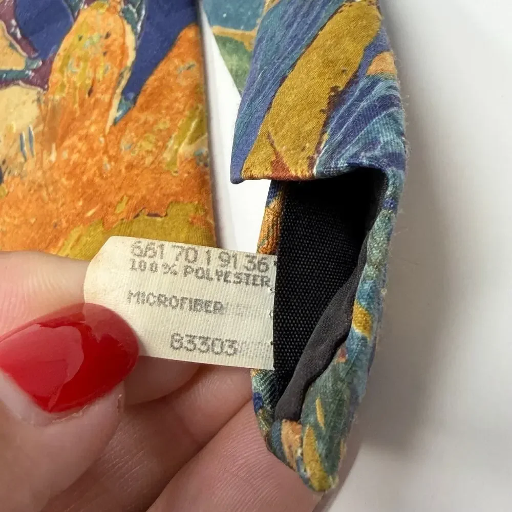 Vintage Wembley 100% Silk Abstract Floral Necktie